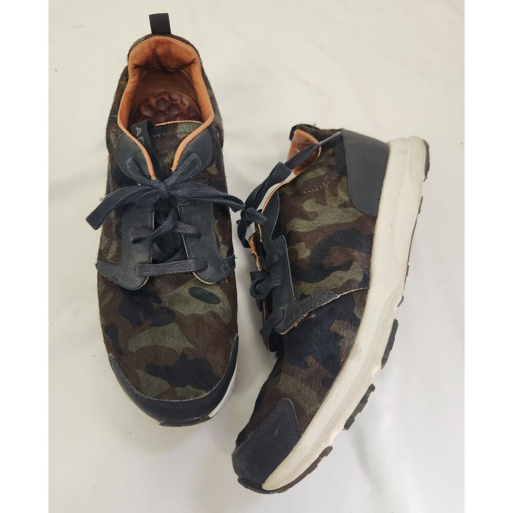Ariat Women's Sz 8 Fuse Plus Calf Hair Camo Sneakers